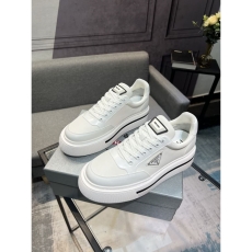 Prada Low Shoes